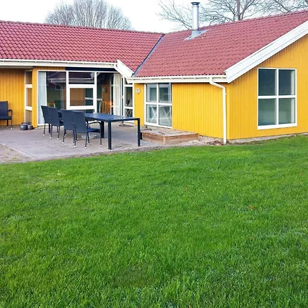 Semesterbostad 4 Star Holiday Home In Nordborg *