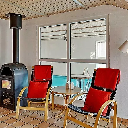 Casa de Férias 12 Person In Nordborg